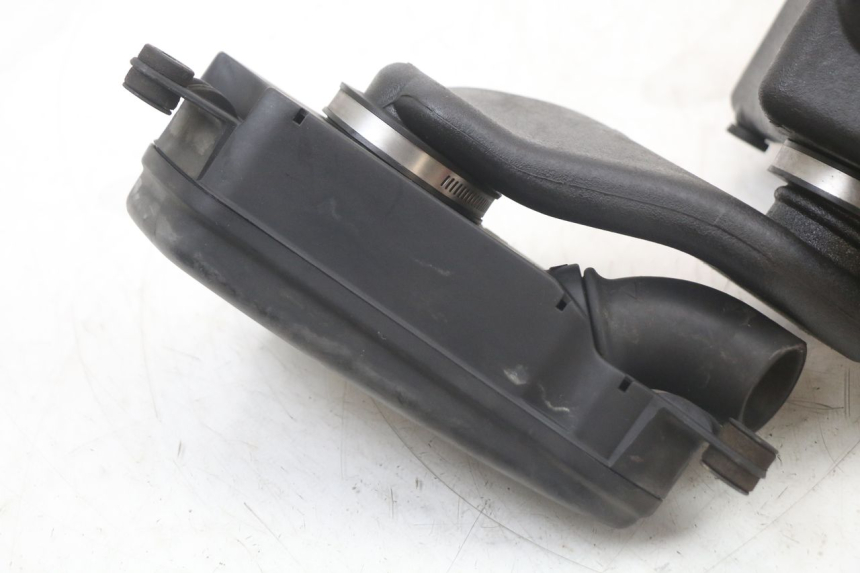 photo de OBUDOWA FILTRA POWIETRZA BMW C1 125 (2000 - 2003) - Oznaczenia i referencje