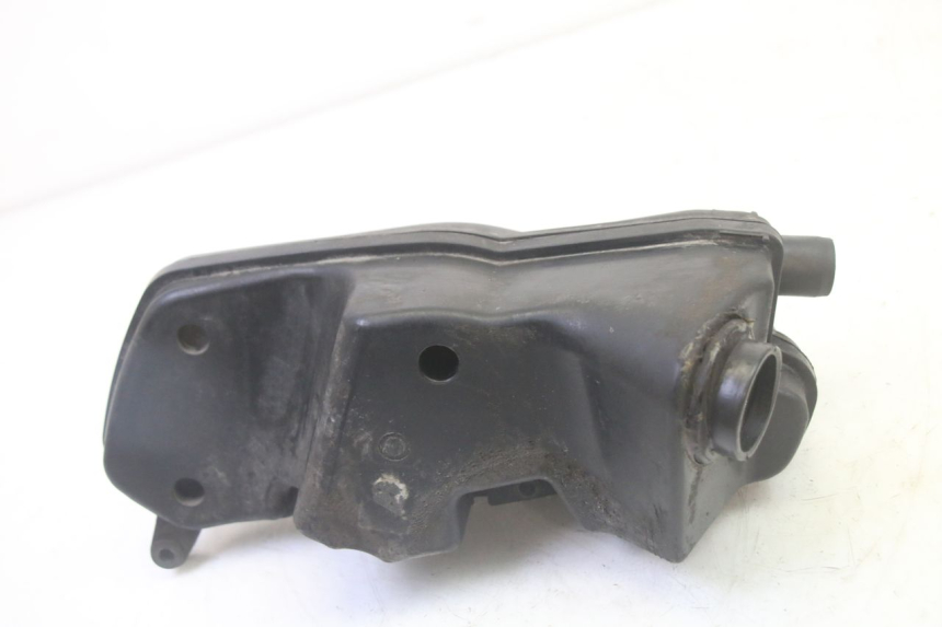 photo de OBUDOWA FILTRA POWIETRZA PEUGEOT CITYSTAR 50 (2013 - 2017) - Zbliżenie techniczne