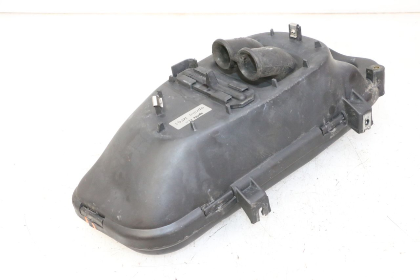 photo de OBUDOWA FILTRA POWIETRZA APRILIA CLASSIC 125 (1995 - 2001) - Zbliżenie techniczne