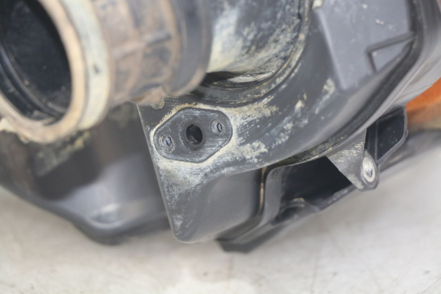 photo de OBUDOWA FILTRA POWIETRZA HONDA CRF CR-F RX 450 (2017 - 2021) - Inny kąt widzenia