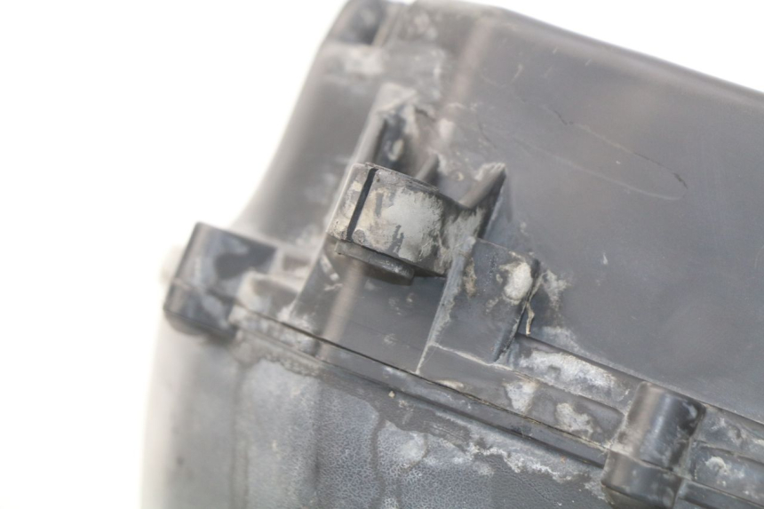 photo de OBUDOWA FILTRA POWIETRZA KYMCO DINK STREET 125 (2009 - 2014) - Zoom stanu zużycia