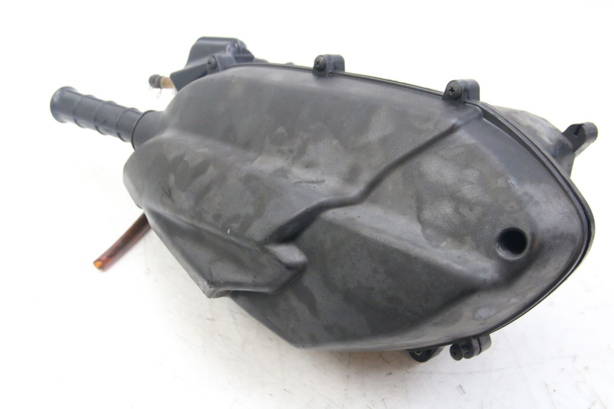 photo de OBUDOWA FILTRA POWIETRZA KYMCO DINK STREET 125 (2009 - 2014) - Szczegóły charakterystyczne