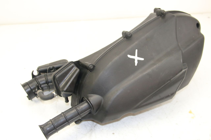 photo de OBUDOWA FILTRA POWIETRZA KYMCO DOWNTOWN ABS 125 (2015 - 2017) - Oznaczenia i referencje