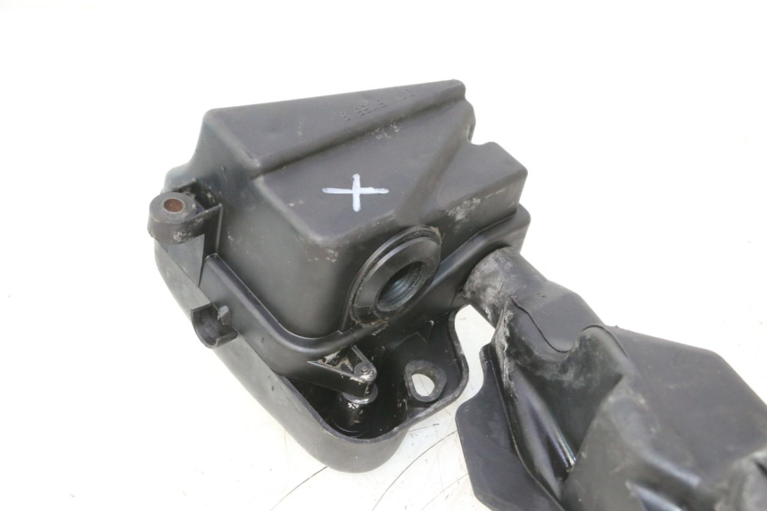 photo de OBUDOWA FILTRA POWIETRZA PEUGEOT ELYSTAR 50 (2002 - 2014) - Zoom stanu zużycia