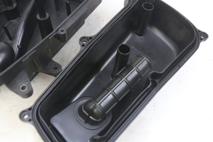 photo de OBUDOWA FILTRA POWIETRZA HONDA FES PANTHEON 2T 125 (1998 - 2002) - Widok ogólny