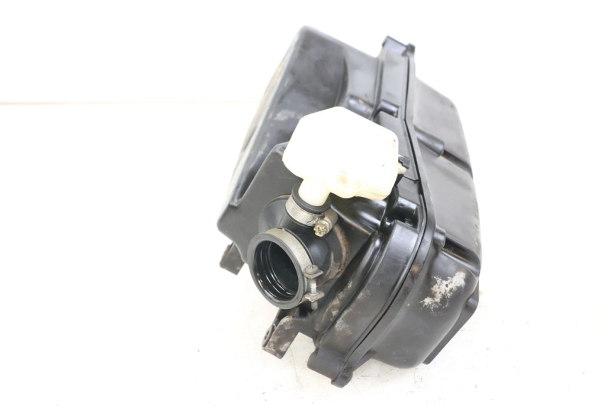 photo de OBUDOWA FILTRA POWIETRZA HONDA FES PANTHEON 2T 125 (1998 - 2002) - Inny kąt widzenia