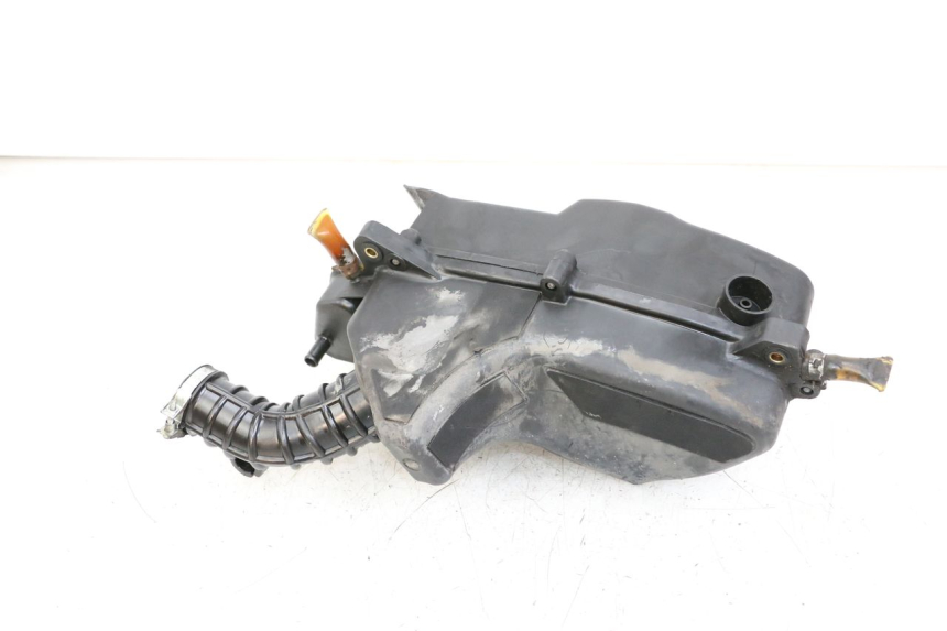 photo de OBUDOWA FILTRA POWIETRZA MBK FLAME X 125 (2007 - 2016) - Zoom stanu zużycia