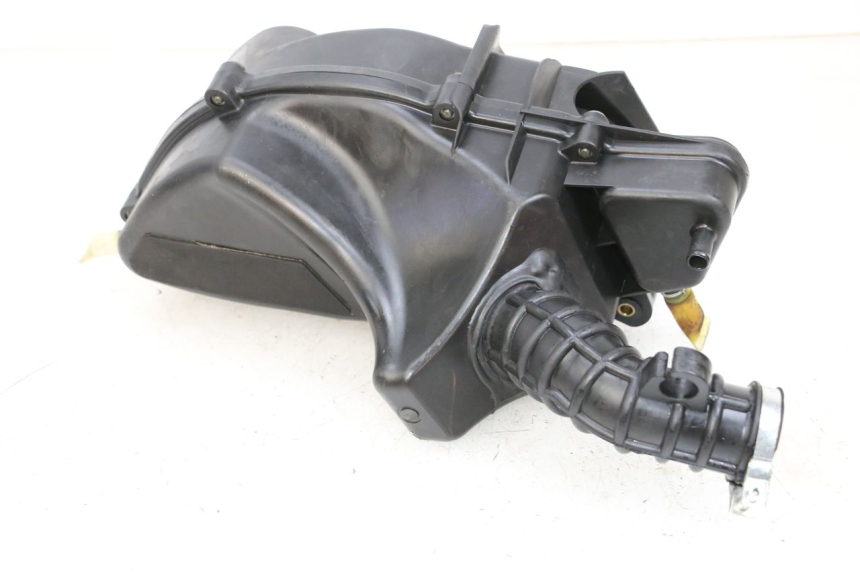 photo de OBUDOWA FILTRA POWIETRZA MBK FLAME X 125 (2007 - 2016) - Inny kąt widzenia