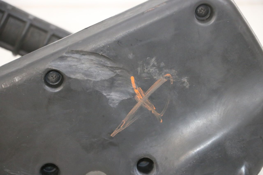 photo de OBUDOWA FILTRA POWIETRZA PIAGGIO FLY 4T 50 (2013 - 2017) - Oznaczenia i referencje