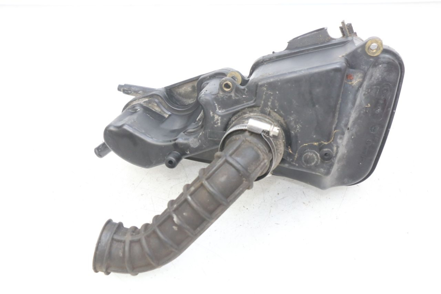 photo de OBUDOWA FILTRA POWIETRZA PIAGGIO FLY 100 (2006 - 2010) - Zoom stanu zużycia