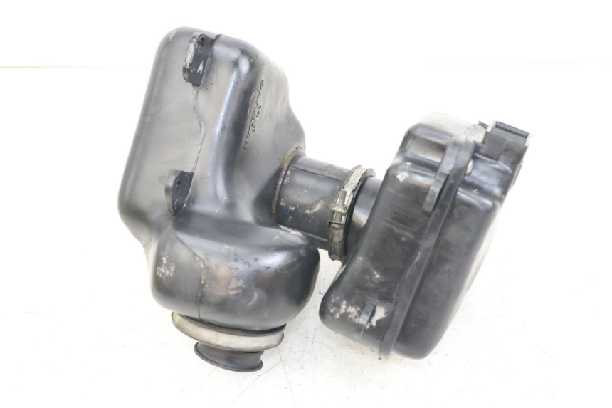 photo de OBUDOWA FILTRA POWIETRZA HYOSUNG GF 125 (2001 - 2005) - Inny kąt widzenia