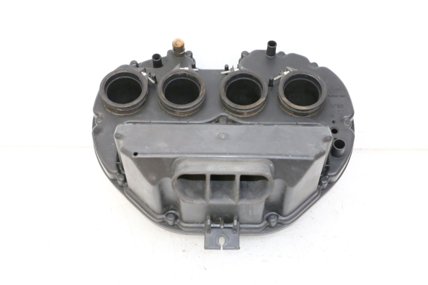 photo de OBUDOWA FILTRA POWIETRZA SUZUKI GSR 750 (2011 - 2017) - Widok główny