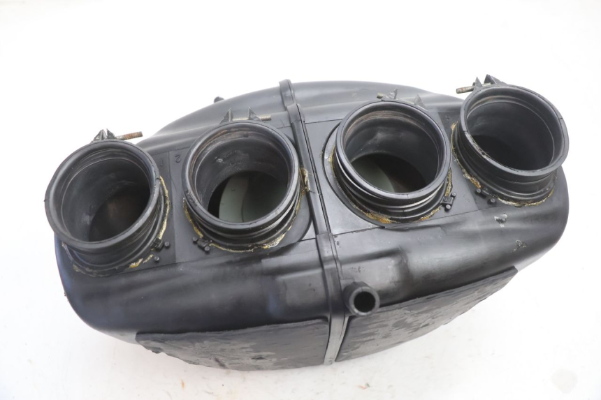 photo de SKRZYNKA FILTRA POWIETRZA SUZUKI GSX F GSXF 750 (1988 - 1998) - Zoom stanu zużycia