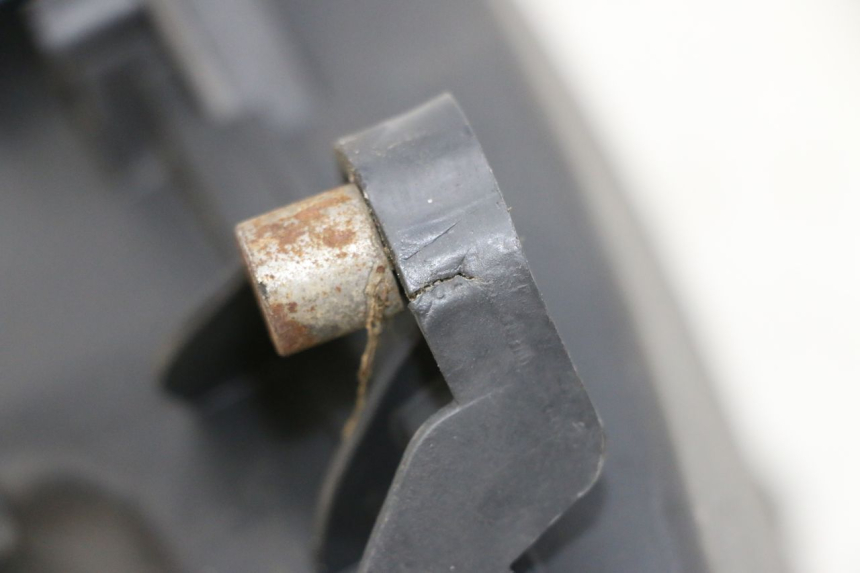 photo de OBUDOWA FILTRA POWIETRZA JM MOTORS GTS 125 (2015 - 2019) - Zoom stanu zużycia