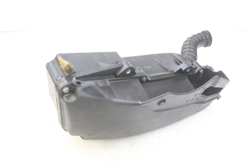 photo de OBUDOWA FILTRA POWIETRZA YAMAHA HW XENTER 125 (2011 - 2017) - Zoom stanu zużycia