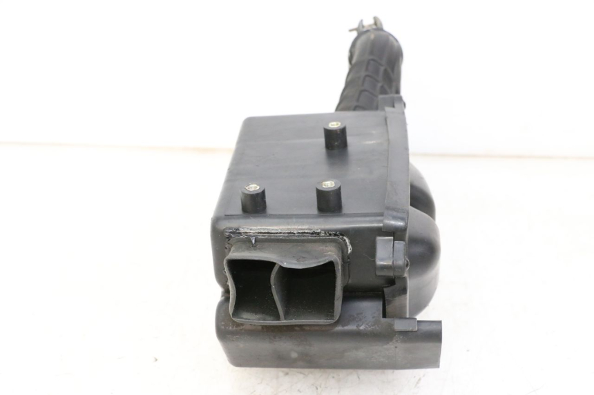 photo de OBUDOWA FILTRA POWIETRZA KEEWAY K-LIGHT KLIGHT 125 (2018 - 2025) - Zbliżenie techniczne