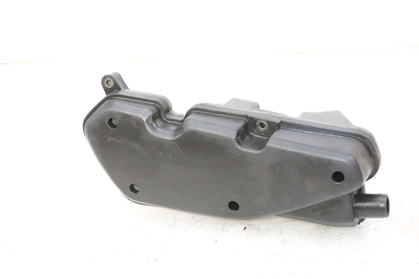 photo de OBUDOWA FILTRA POWIETRZA PEUGEOT KISBEE 2T 50 (2010 - 2017) - Inny kąt widzenia