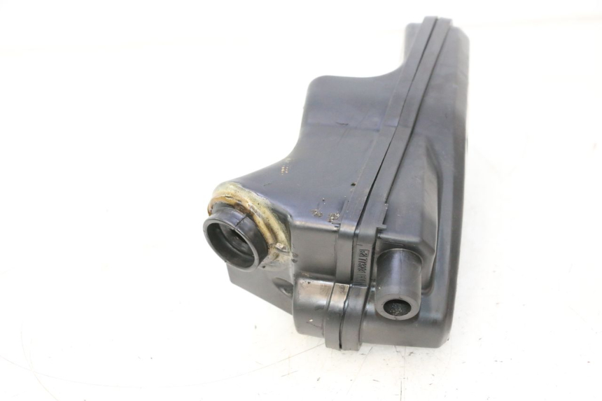 photo de OBUDOWA FILTRA POWIETRZA PEUGEOT KISBEE 2T 50 (2010 - 2017) - Zbliżenie techniczne