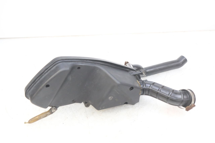 photo de OBUDOWA FILTRA POWIETRZA PEUGEOT KISBEE 4T 50 (2018 - 2022) - Zbliżenie techniczne