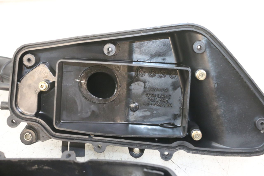 photo de OBUDOWA FILTRA POWIETRZA KYMCO DINK 4T 50 (2007 - 2018) - Stan powierzchni