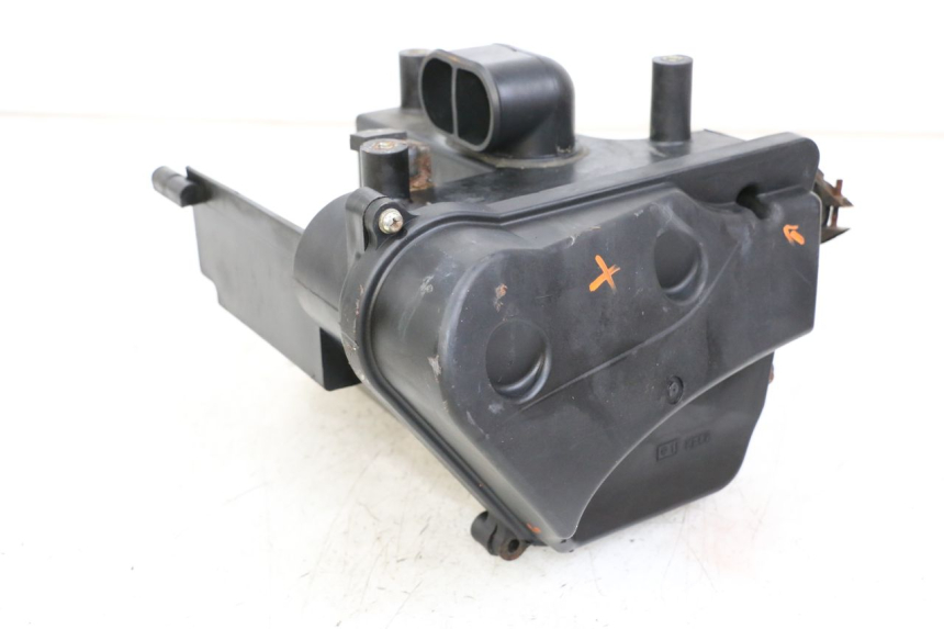 photo de OBUDOWA FILTRA POWIETRZA KYMCO STRYKER OFF ROAD 125 (1999 - 2005) - Inny kąt widzenia