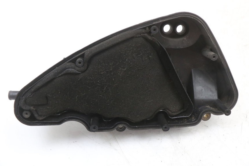 photo de OBUDOWA FILTRA POWIETRZA PIAGGIO LIBERTY 4T 50 (2018 - 2021) - Zoom stanu zużycia