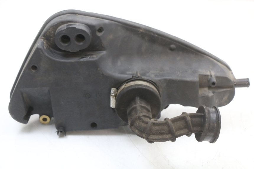 photo de OBUDOWA FILTRA POWIETRZA PIAGGIO LIBERTY 4T 50 (2018 - 2021) - Zbliżenie techniczne