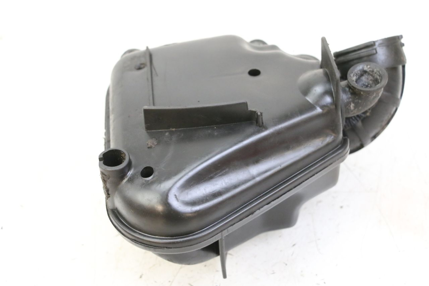 photo de OBUDOWA FILTRA POWIETRZA MBK OVETTO ONE 2T 50 (2013 - 2017) - Szczegół części