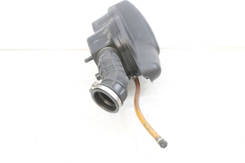 photo de OBUDOWA FILTRA POWIETRZA PIAGGIO MP3 LT 400 (2007 - 2012) - Stan powierzchni