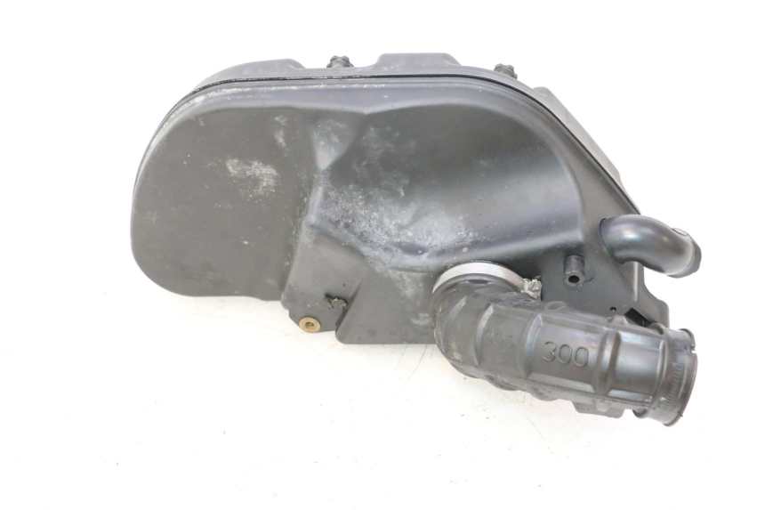photo de OBUDOWA FILTRA POWIETRZA PIAGGIO MP3 LT 300 (2010 - 2016) - Inny kąt widzenia