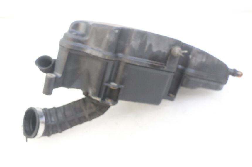 photo de OBUDOWA FILTRA POWIETRZA PIAGGIO MP3 125 (2006 - 2014) - Szczegół części