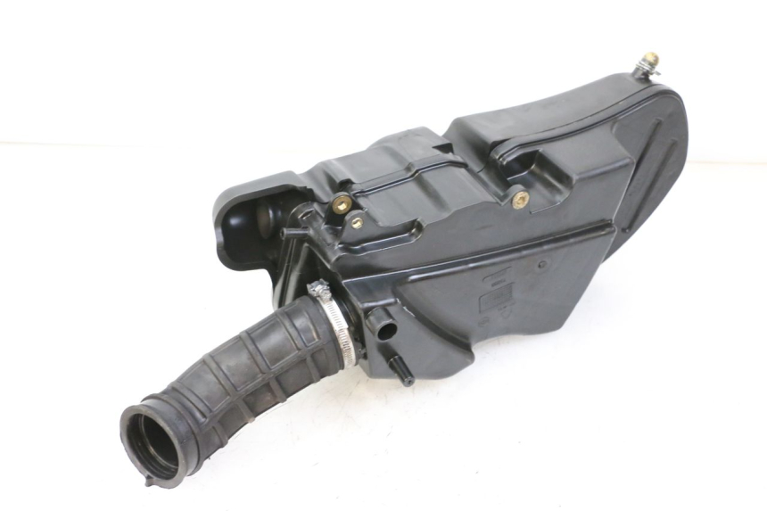 photo de OBUDOWA FILTRA POWIETRZA PIAGGIO MP3 500 (2014 - 2017) - Inny kąt widzenia