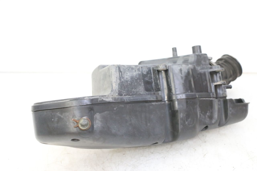 photo de OBUDOWA FILTRA POWIETRZA PIAGGIO MP3 500 (2014 - 2017) - Inny kąt widzenia