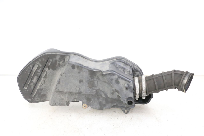 photo de OBUDOWA FILTRA POWIETRZA PIAGGIO MP3 500 (2014 - 2017) - Zbliżenie techniczne