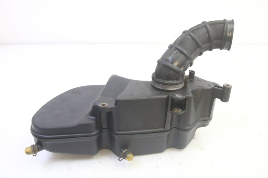 photo de OBUDOWA FILTRA POWIETRZA PIAGGIO MP3 RL 250 (2006 - 2010) - Zbliżenie techniczne