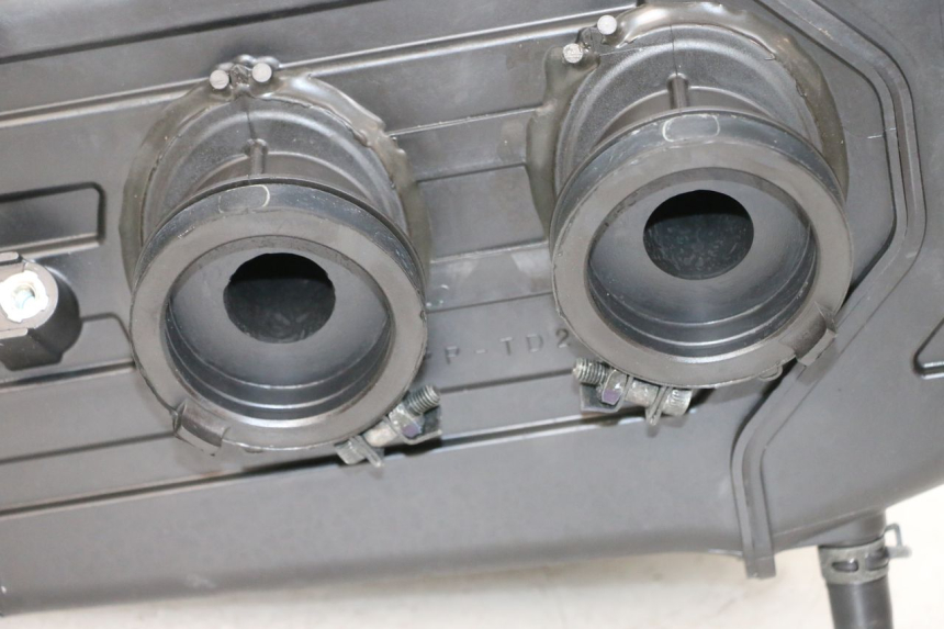 photo de OBUDOWA FILTRA POWIETRZA YAMAHA MT-07 MT07 ABS 700 (2018 - 2020) - Stan powierzchni