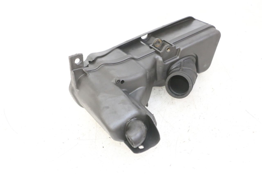 photo de OBUDOWA FILTRA POWIETRZA PIAGGIO NEW TYPHOON 50 (2018 - 2021) - Szczegół części