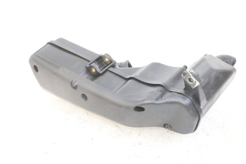 photo de OBUDOWA FILTRA POWIETRZA PIAGGIO NEW TYPHOON 50 (2018 - 2021) - Inny kąt widzenia