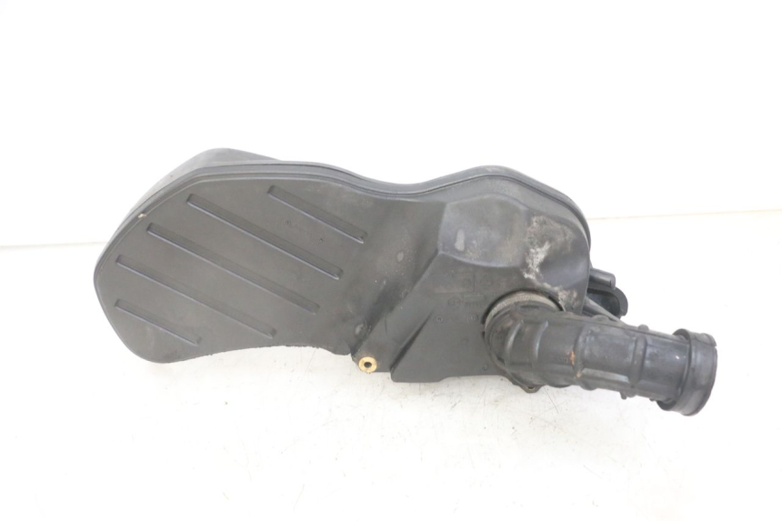 photo de OBUDOWA FILTRA POWIETRZA GILERA NEXUS 125 (2009 - 2013) - Zbliżenie techniczne