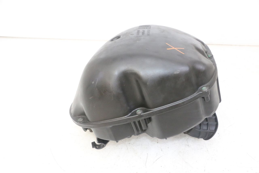 photo de OBUDOWA FILTRA POWIETRZA HONDA NTV DEAUVILLE ABS 700 (2007 - 2016) - Zbliżenie techniczne