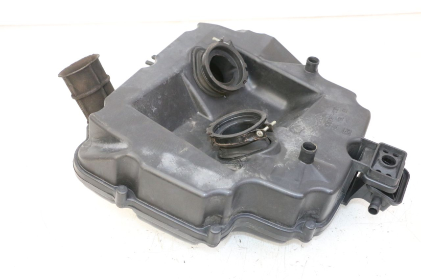 photo de OBUDOWA FILTRA POWIETRZA HONDA NTV DEAUVILLE 650 (2001 - 2006) - Zbliżenie techniczne