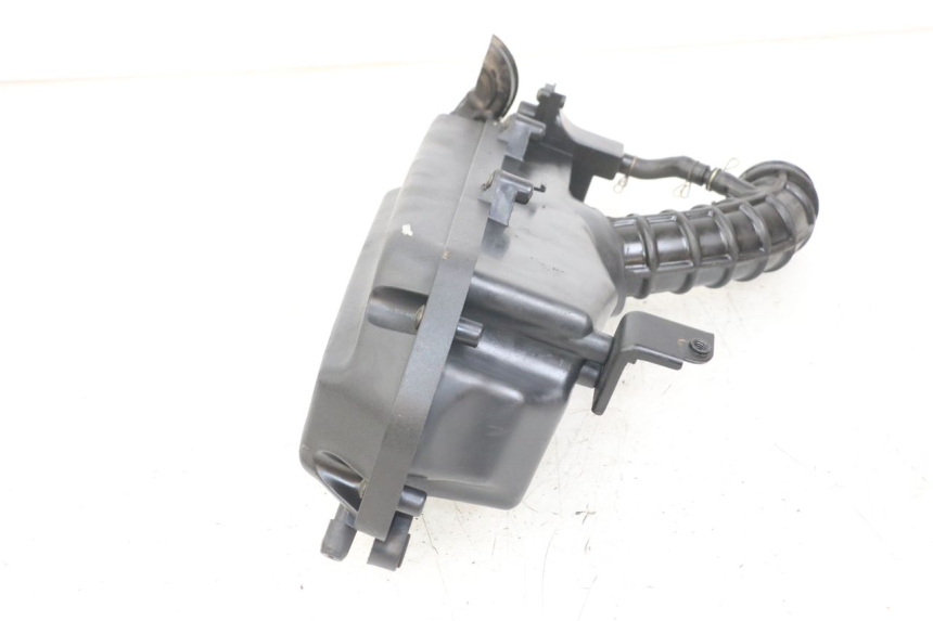 photo de OBUDOWA FILTRA POWIETRZA SYM ORBIT III 3 4T 50 (2018 - 2021) - Inny kąt widzenia