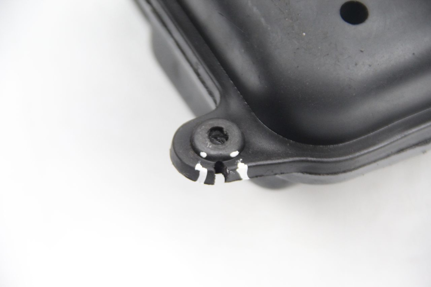 photo de OBUDOWA FILTRA POWIETRZA MBK OVETTO 2T 50 (2007 - 2017) - Stan powierzchni