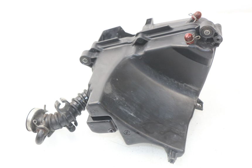 photo de OBUDOWA FILTRA POWIETRZA MBK OVETTO 4T 50 (2008 - 2016) - Inny kąt widzenia