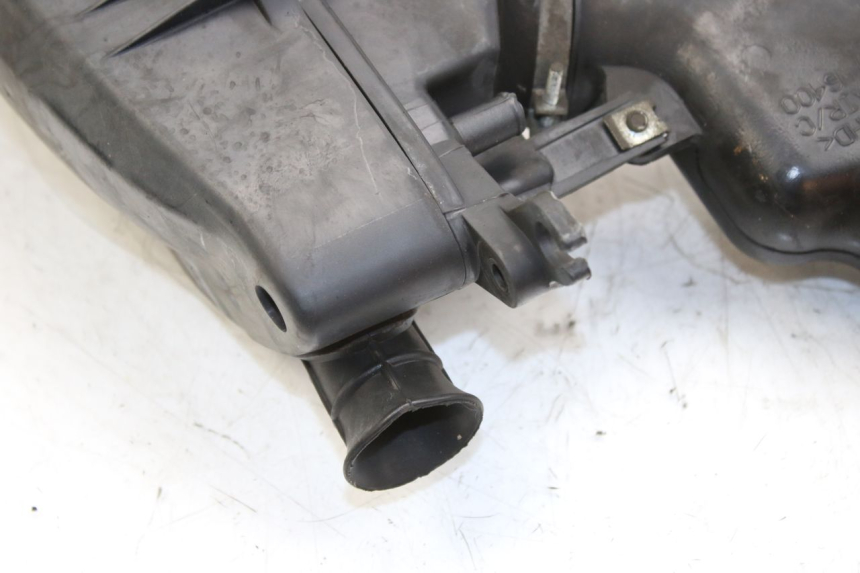 photo de OBUDOWA FILTRA POWIETRZA HONDA PES PS I 125 (2006 - 2012) - Zoom stanu zużycia