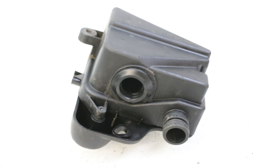 photo de OBUDOWA FILTRA POWIETRZA PEUGEOT TKR TREKKER FURIOUS 50 (2005 - 2014) - Zoom stanu zużycia