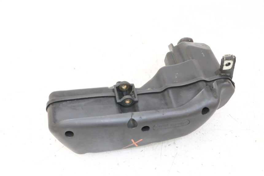 photo de OBUDOWA FILTRA POWIETRZA PIAGGIO VESPA S 2T 50 (2007 - 2014) - Szczegół części