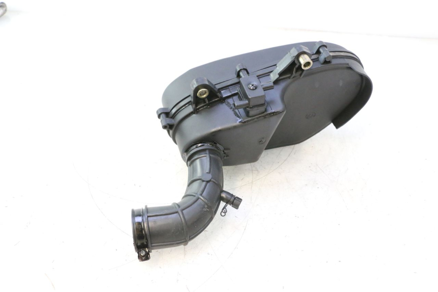 photo de SKRZYNKA FILTRA POWIETRZA JM MOTORS R-MAX TECH 50 (2024 - 2026) - Zoom stanu zużycia
