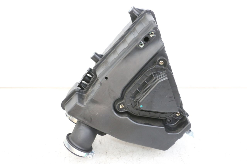 photo de OBUDOWA FILTRA POWIETRZA ROYAL ENFIELD CONTINENTAL GT 650 (2019 - 2024) - Zbliżenie techniczne