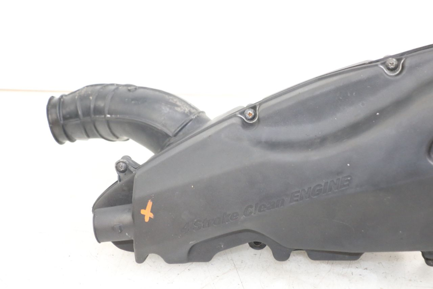 photo de OBUDOWA FILTRA POWIETRZA DAELIM S3 125 (2010 - 2017) - Zbliżenie techniczne